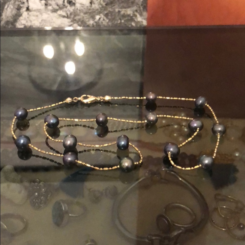 Genuine black pearl necklace 18” long